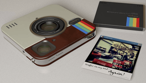 Большая идея Инстаграма, например, позаимствована у фотоаппарата Polaroid — возможность фиксировать сиюминутные моменты и делиться ими с близкими прямо сейчас, моментально передавать настроение, но в цифровом формате<br>